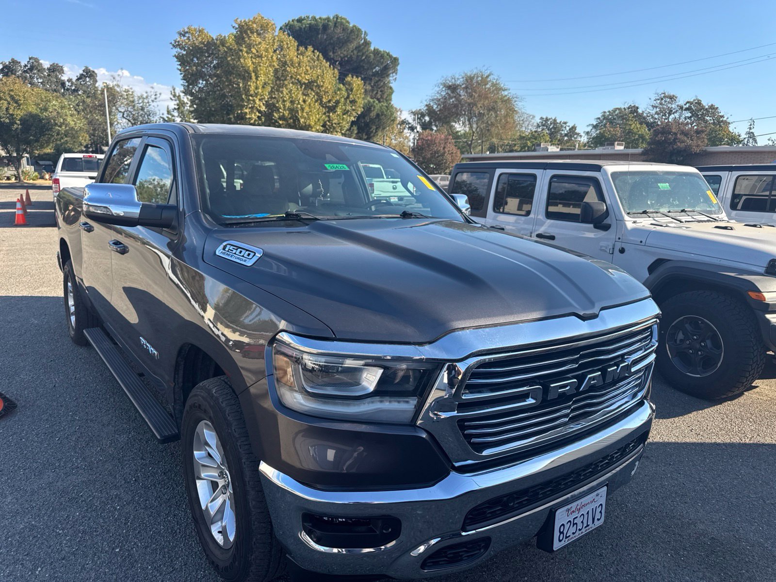 Used 2023 RAM 1500 Laramie AWD/4WD image 4