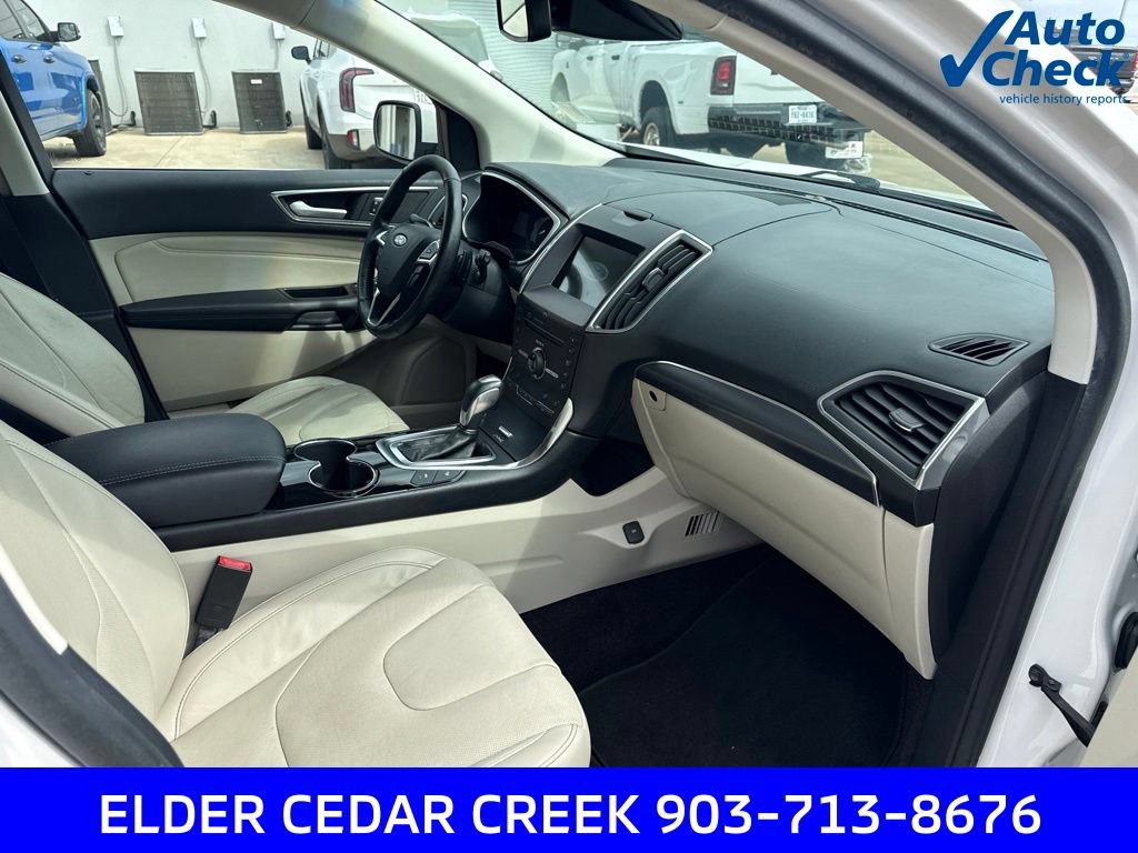 Used 2016 Ford Edge Titanium w/ Equipment Group 302A FWD image 21