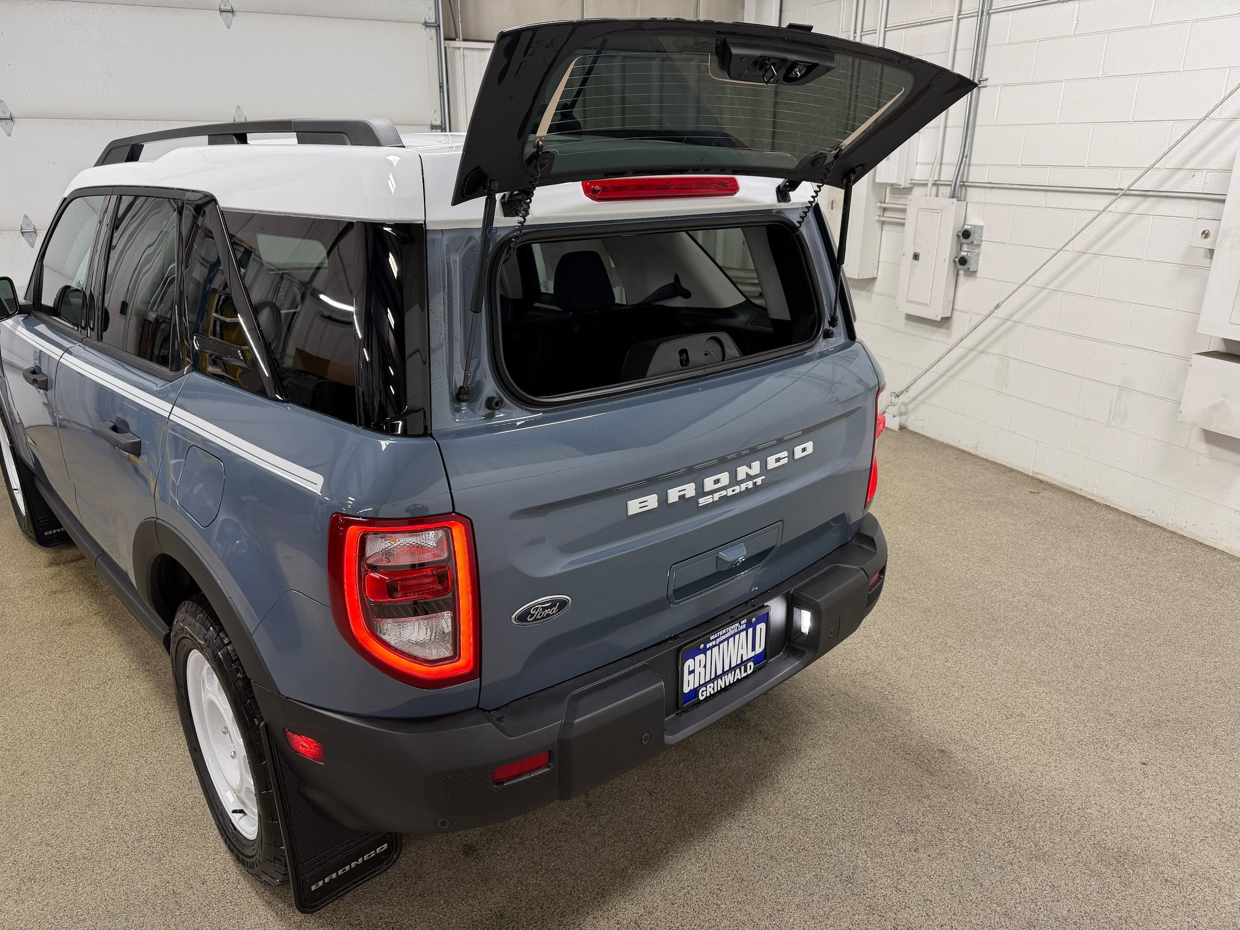 Used 2025 Ford Bronco Sport Heritage w/ Convenience Package AWD/4WD image 26