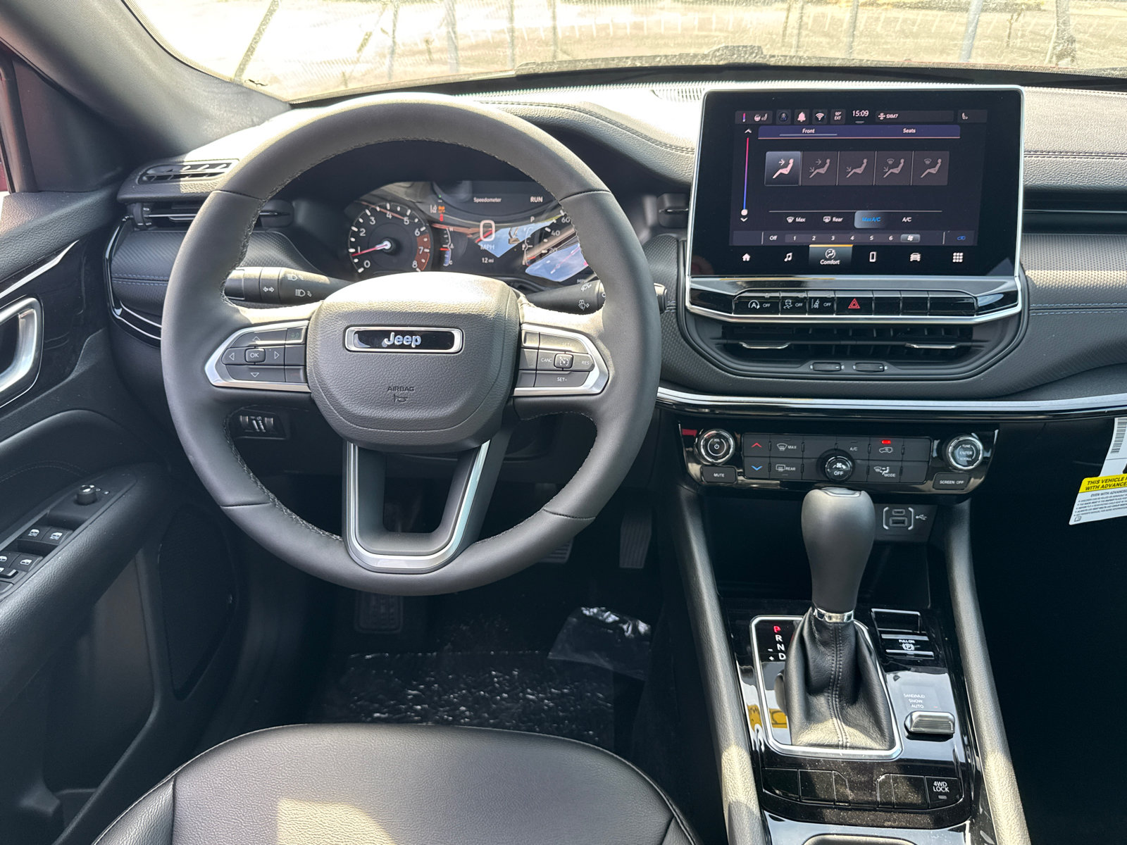 New 2026 Jeep Compass Latitude AWD/4WD image 8