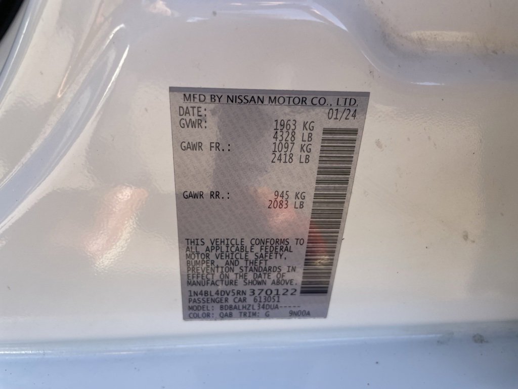 Used 2024 Nissan Altima 2.5 SV image 41