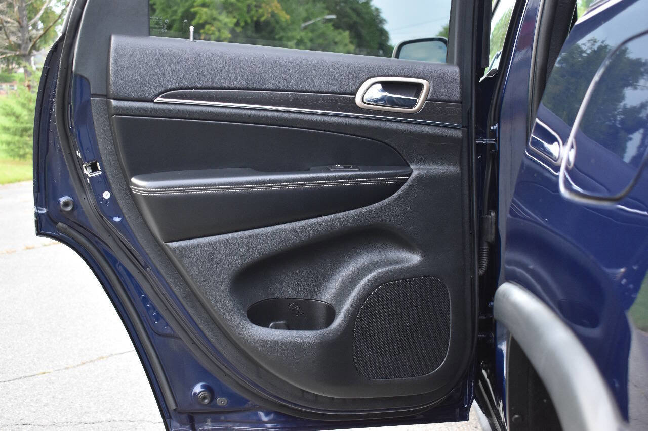 Used 2015 Jeep Grand Cherokee Limited image 10