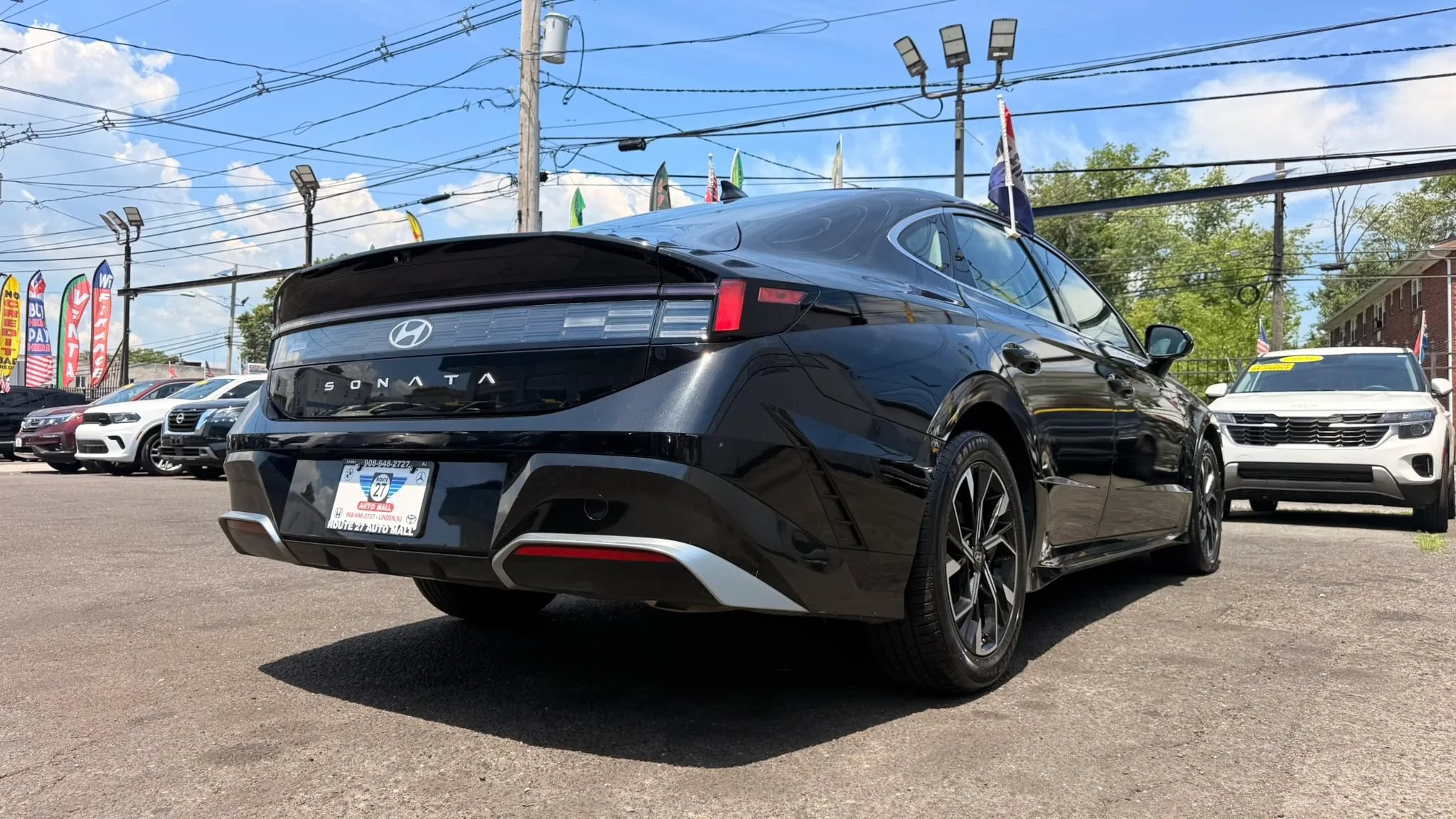 Used 2025 Hyundai Sonata SEL FWD image 8