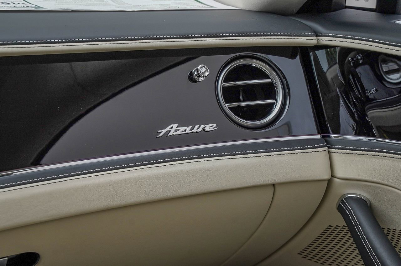 New 2026 Bentley Flying Spur Plug-In Hybrid image 39