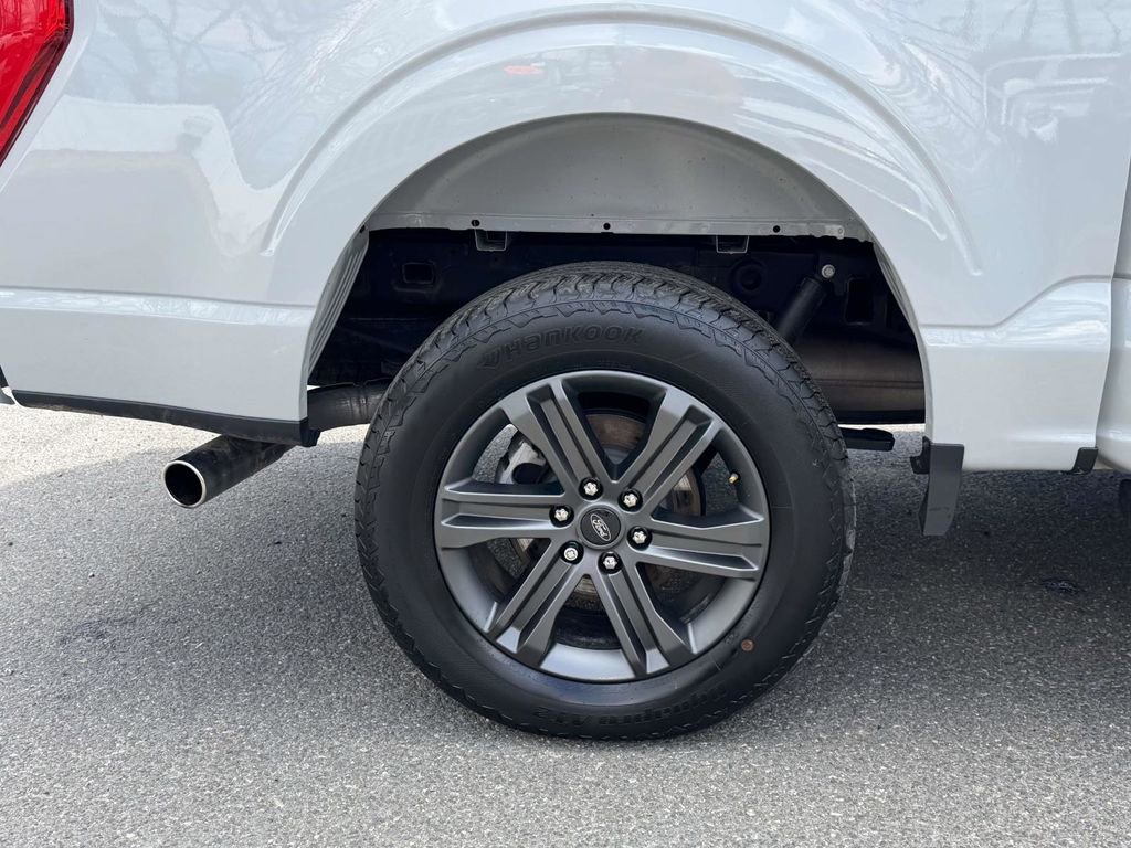 Used 2023 Ford F150 Lariat w/ Equipment Group 502A High AWD/4WD image 13