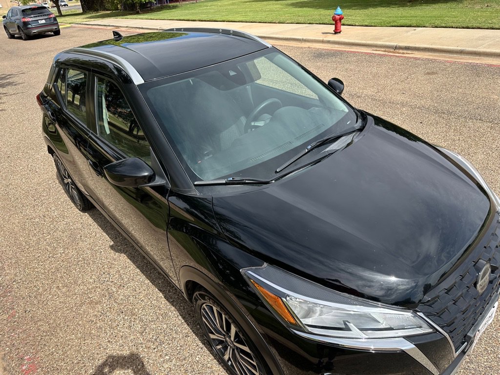 Used 2021 Nissan Kicks SV FWD image 12