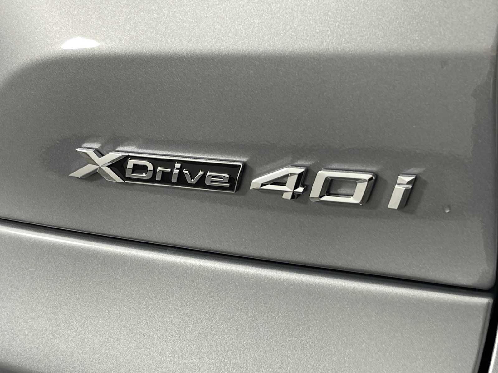 New 2026 BMW X5 xDrive40i w/ M Sport Package image 9