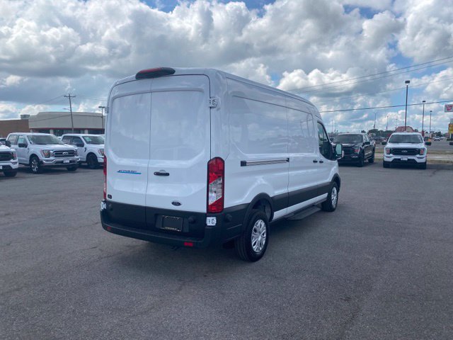 New 2023 Ford E-Transit Medium Roof w/ Load Area Protection Package RWD image 6