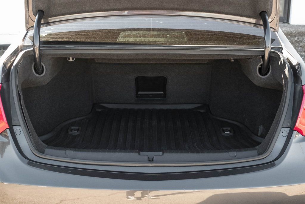 Used 2014 Acura RLX w/ Technology Package image 45