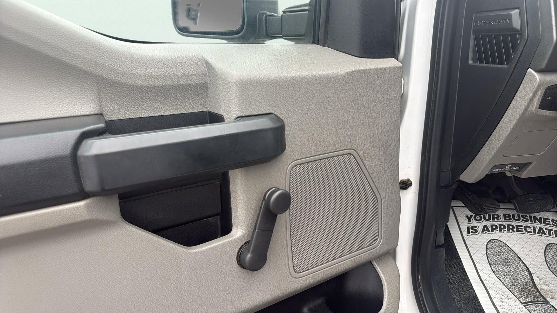 Used 2021 Ford F250 XL w/ Snow Plow Prep Package image 19