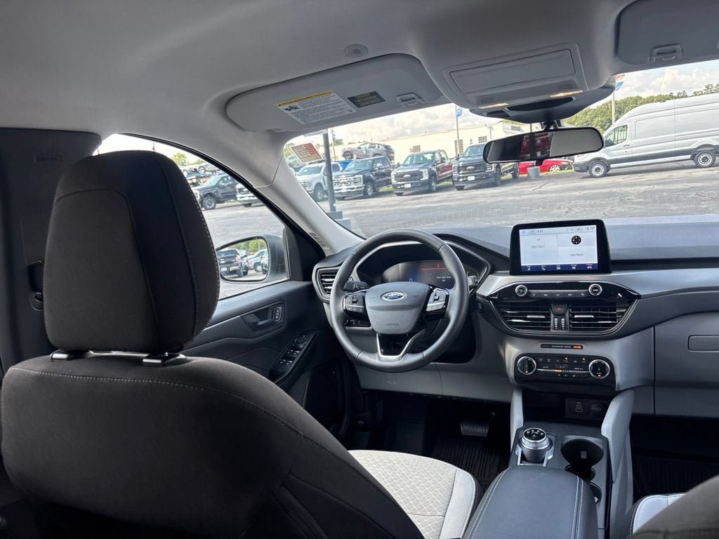 Certified 2024 Ford Escape Active AWD/4WD image 19