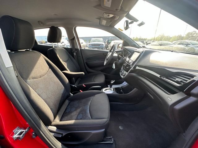 Used 2017 Chevrolet Spark LT image 31
