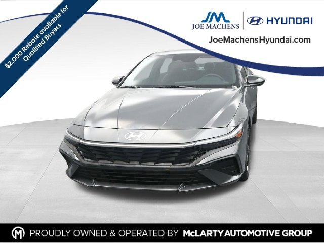 New 2026 Hyundai Elantra SEL Sport FWD image 3