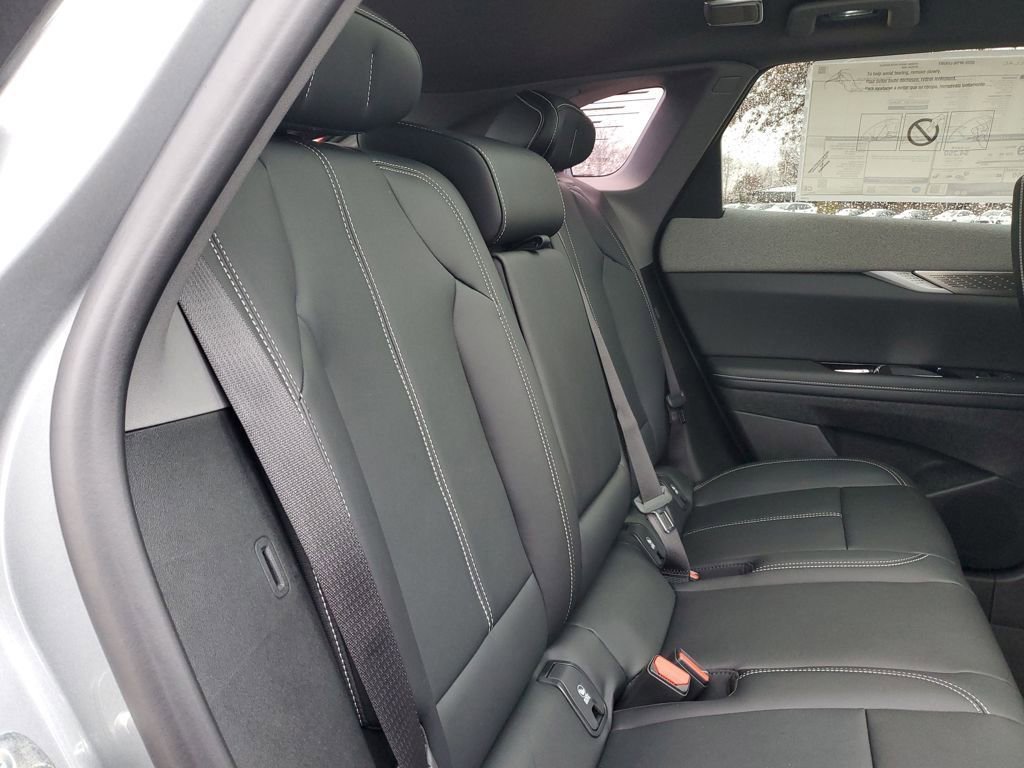 New 2026 Cadillac Optiq Luxury 1 image 30