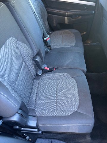 Used 2017 Ford Explorer XLT image 13