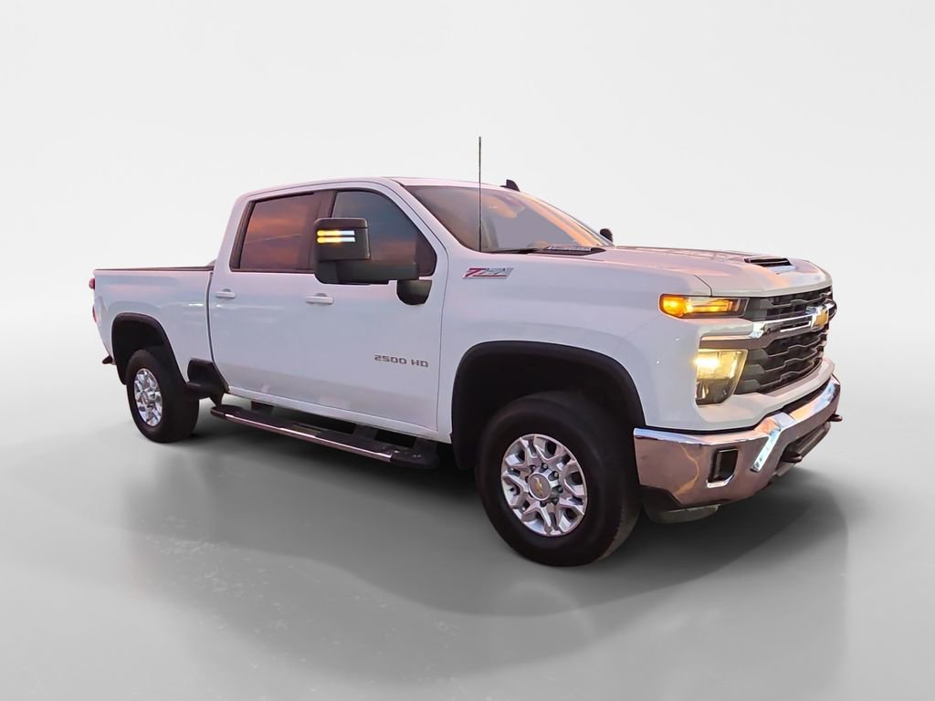 Used 2024 Chevrolet Silverado 2500 LT image 8