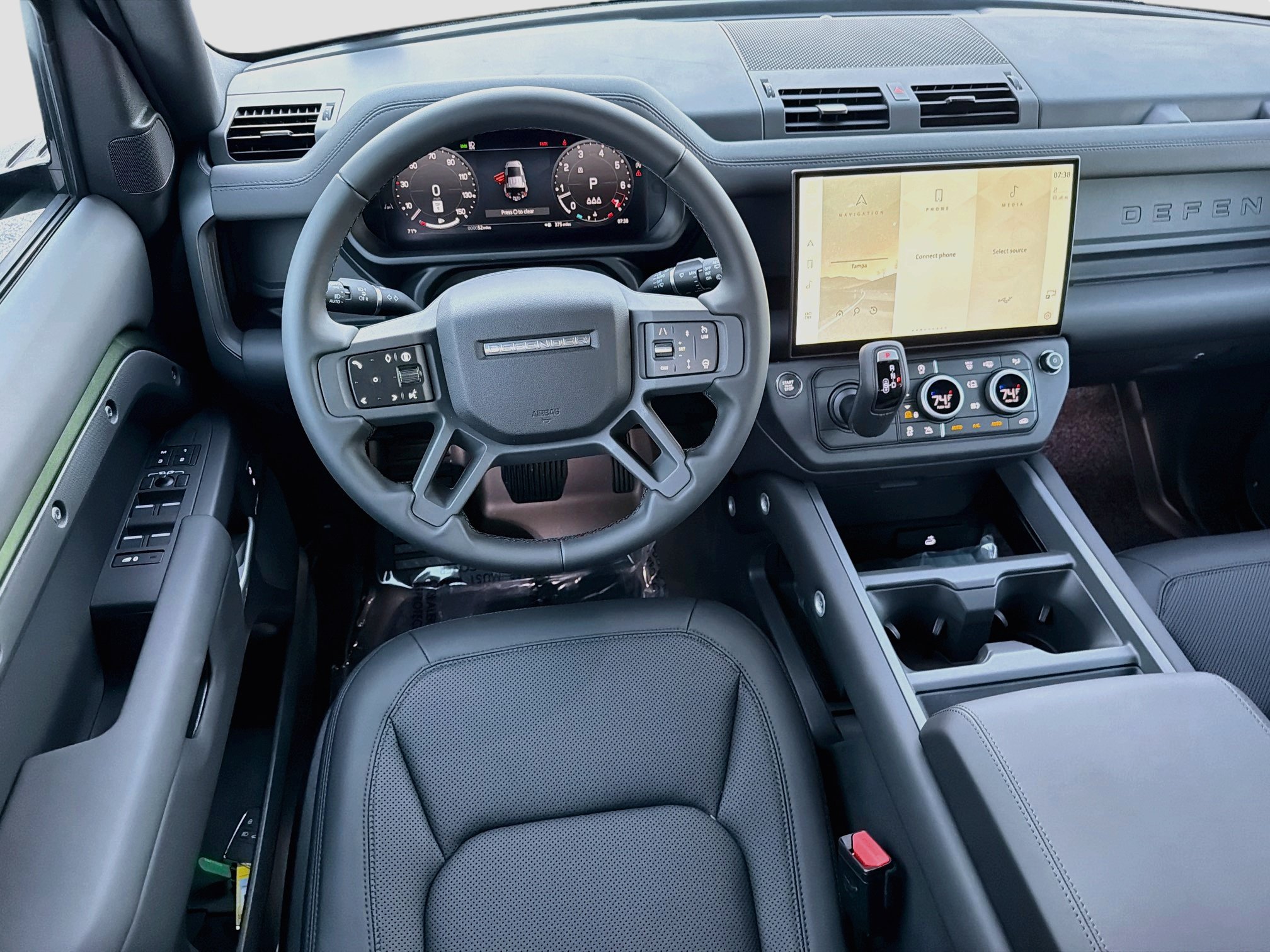 New 2026 Land Rover Defender 110 S AWD/4WD image 17
