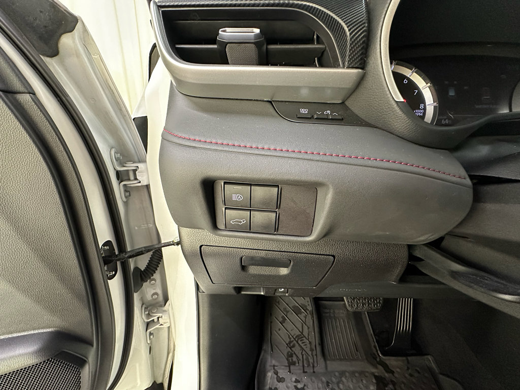 Used 2022 Toyota Highlander XSE AWD/4WD image 29