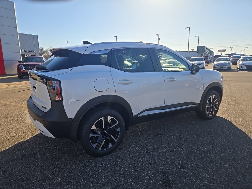 New 2026 Nissan Kicks SV w/ SV Premium Package image 7