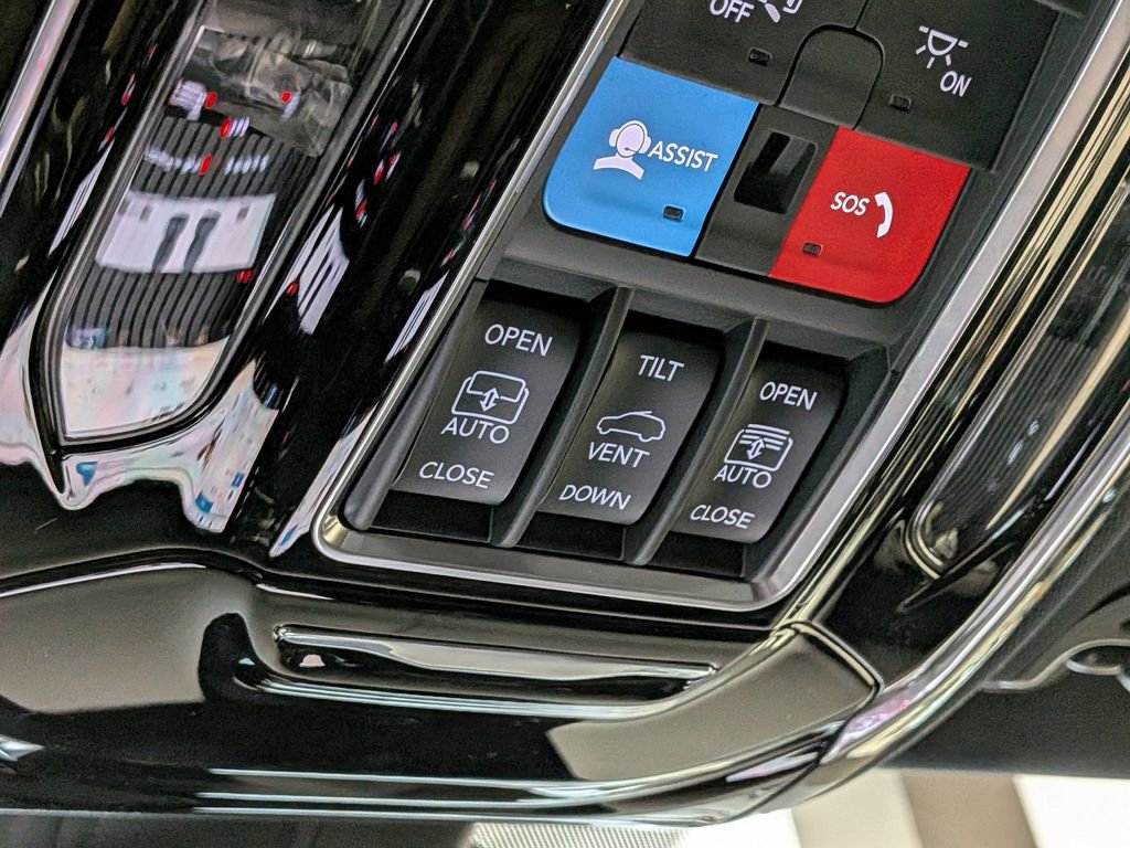 New 2026 Jeep Grand Wagoneer Summit w/ Premium Group III image 23