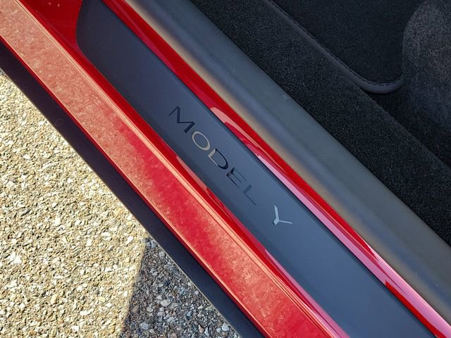 Used 2026 Tesla Model Y 2WD image 20