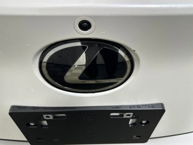 Used 2025 Lexus RZ 450e image 9