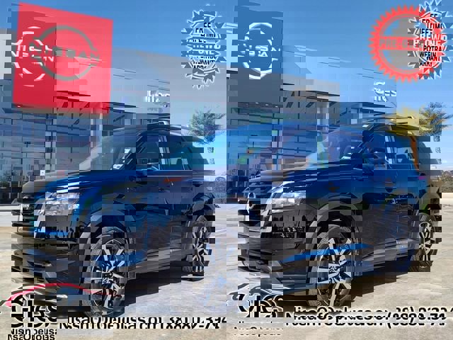 Used 2025 Nissan Pathfinder Platinum w/ Cargo Package