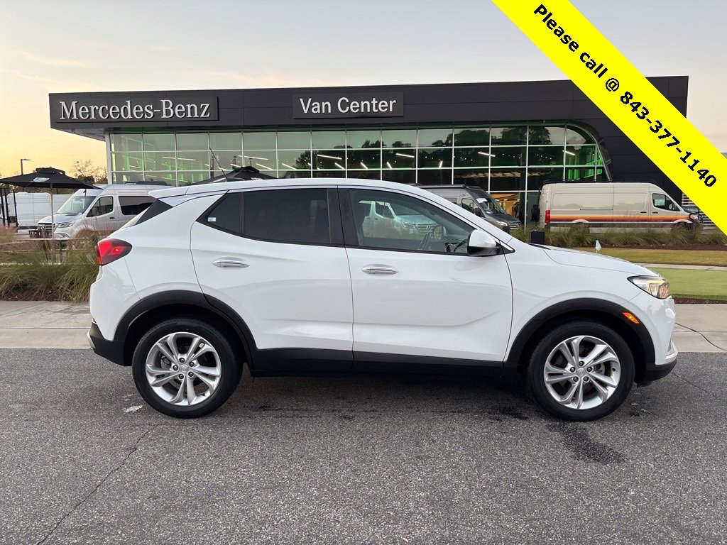 Used 2021 Buick Encore GX Preferred image 3