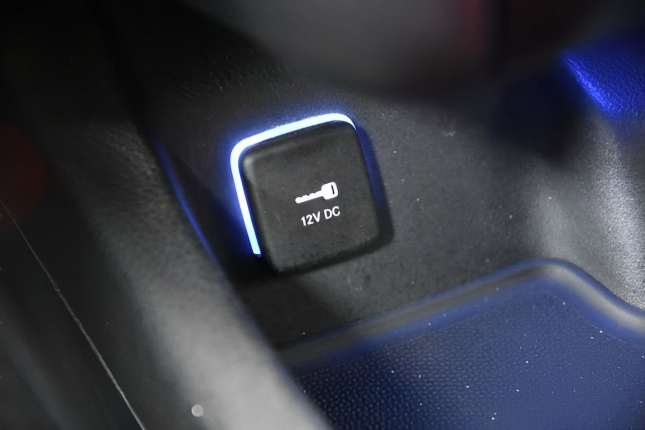 Used 2020 Dodge Durango R/T w/ Technology Group image 29