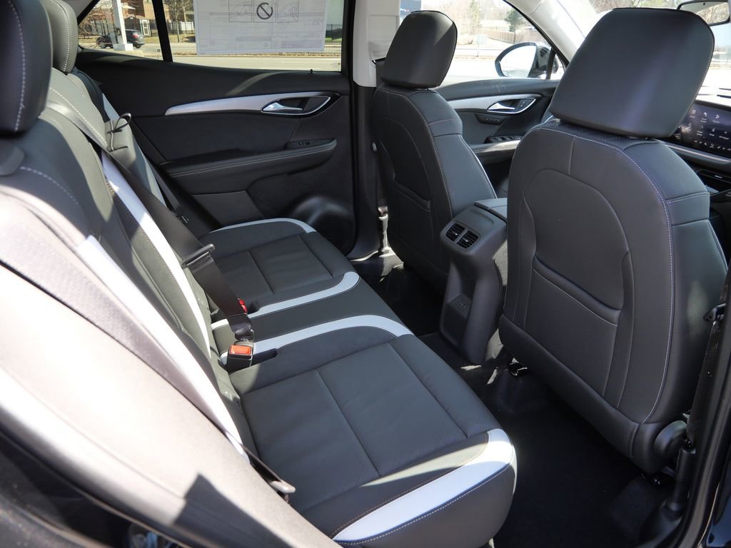 New 2026 Buick Envision Sport Touring image 27