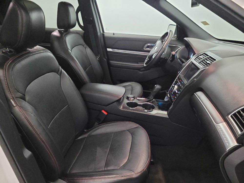 Used 2018 Ford Explorer Sport w/ Equipment Group 401A AWD/4WD image 21