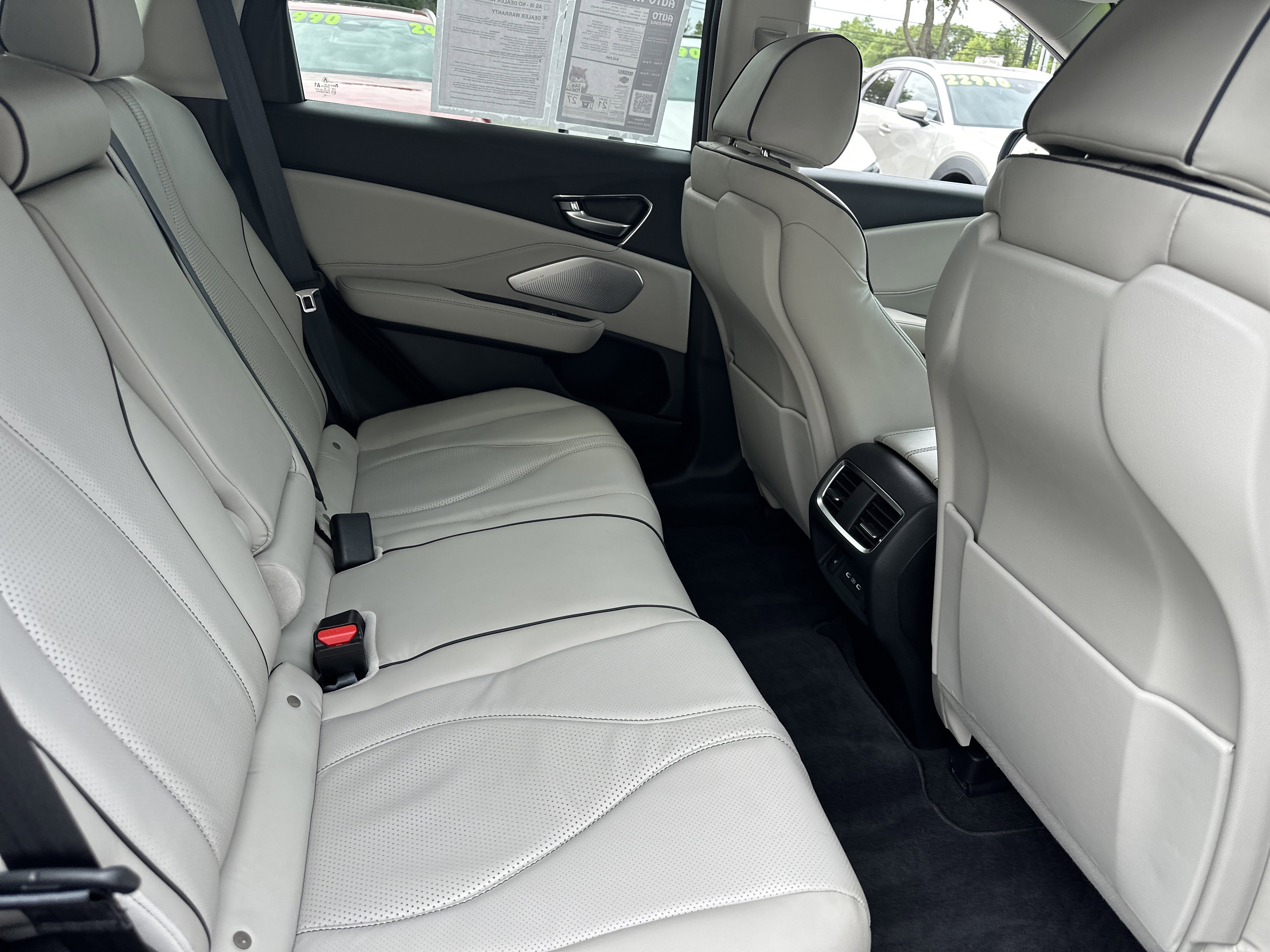 Used 2025 Acura RDX SH-AWD w/ Advance Package image 8