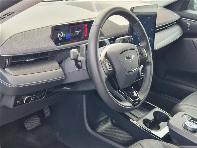 Used 2023 Ford Mustang Mach-E Premium RWD image 9