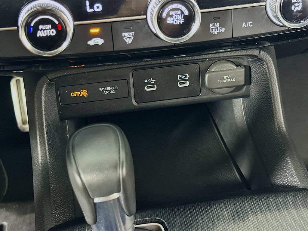 Used 2025 Honda Civic Sport image 26