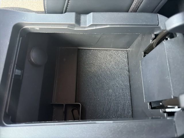 Used 2024 Ford Mustang Coupe RWD image 29