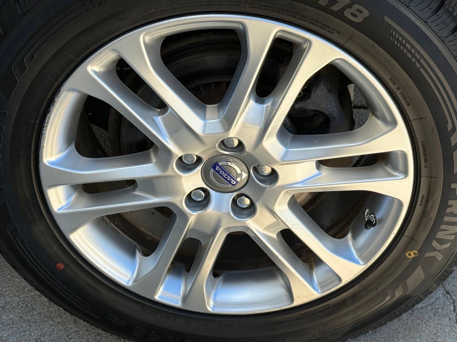 Used 2015 Volvo XC60 T5 AWD/4WD image 41
