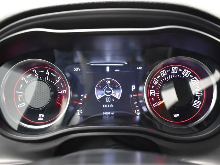 Used 2023 Dodge Challenger SXT RWD image 23