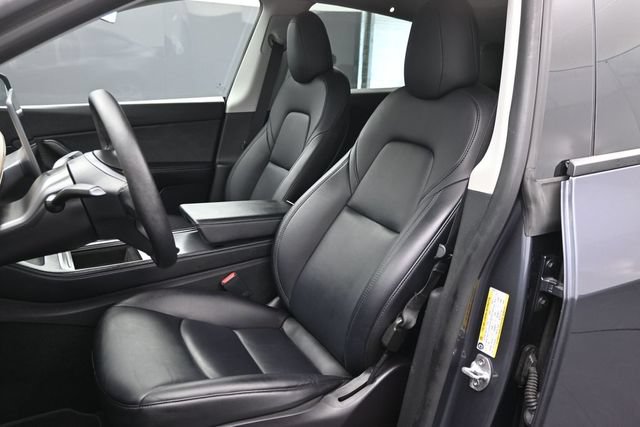 Used 2022 Tesla Model Y Long Range AWD/4WD image 9