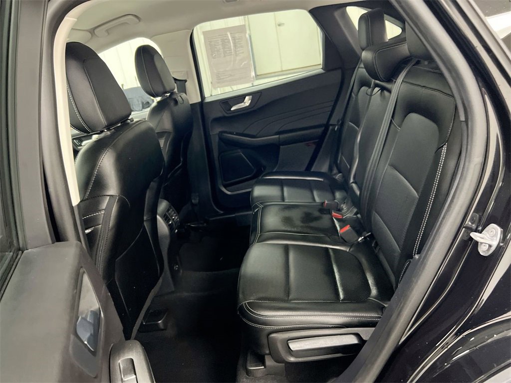 Used 2022 Ford Escape SEL image 22