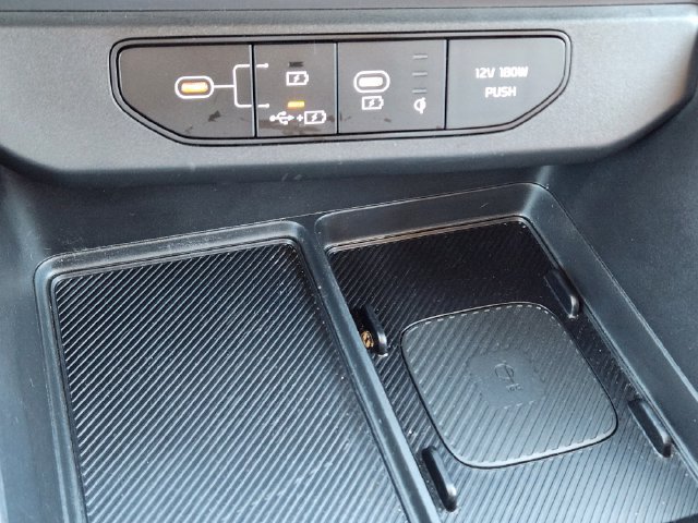 Certified 2026 Kia Carnival SX Prestige FWD image 20