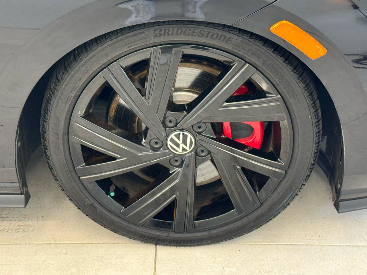Used 2022 Volkswagen GTI SE FWD image 37