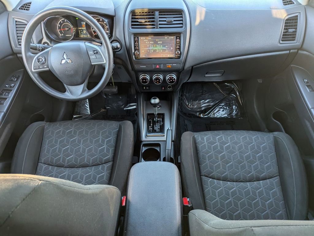 Used 2023 Mitsubishi Outlander Sport ES image 28