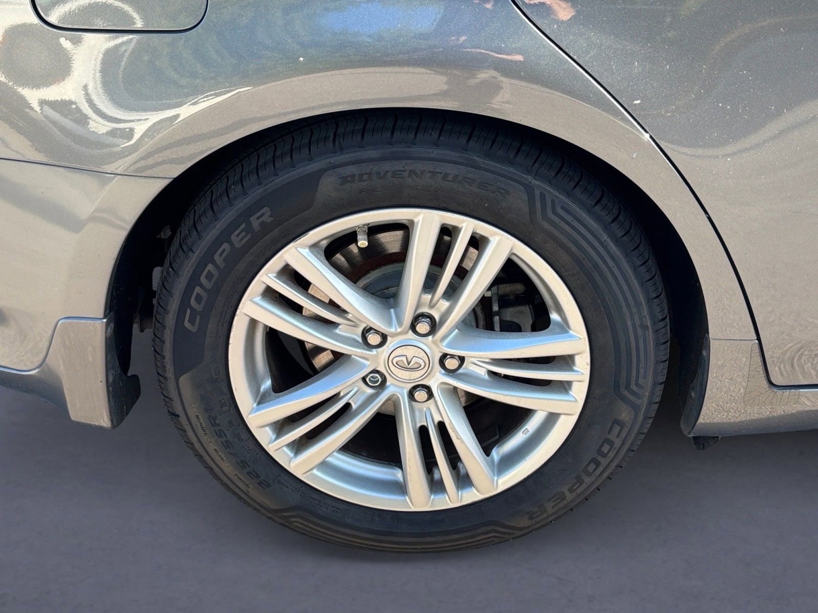 Used 2013 INFINITI G37 Journey w/ Premium Pkg image 3