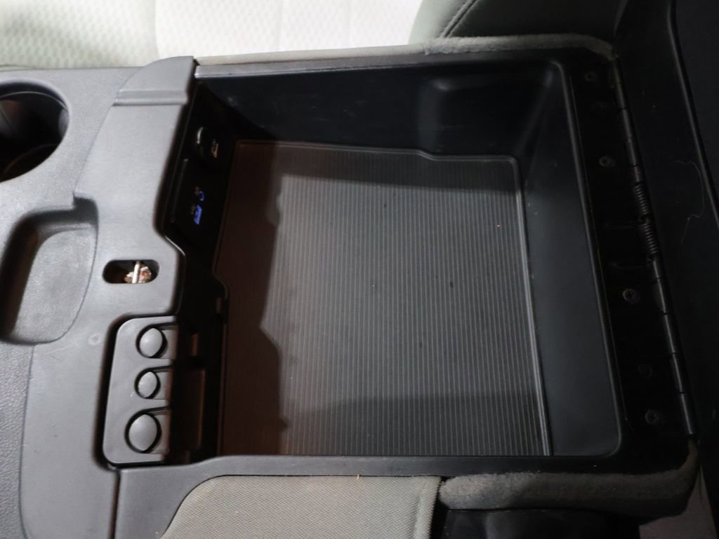 Used 2014 RAM 3500 Tradesman w/ Popular Equipment Group image 27