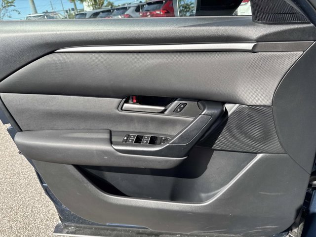 Used 2025 MAZDA CX-50 AWD 2.5 S w/ Preferred Package image 7