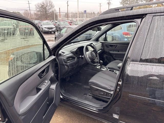 Used 2025 Subaru Forester Premium image 23