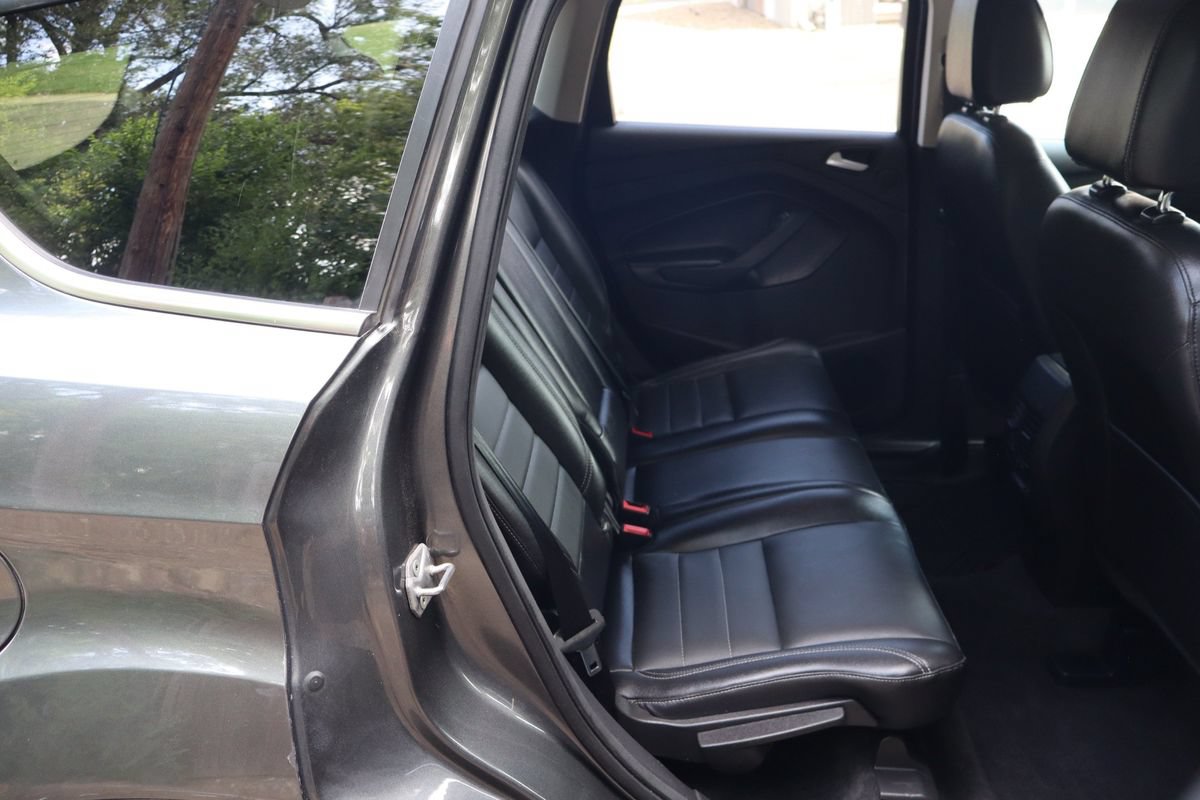 Used 2016 Ford Escape SE w/ SE Leather Comfort Package AWD/4WD image 21