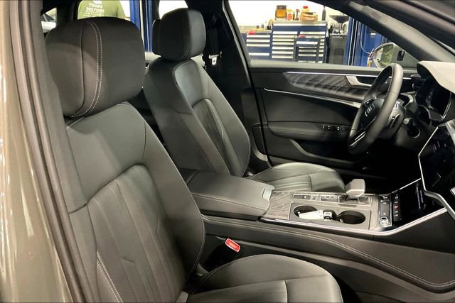 Certified 2025 Audi A6 Premium Plus image 7