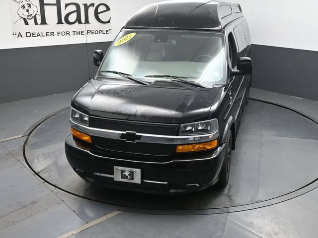 Used 2025 Chevrolet Express 2500 Extended w/ Driver Convenience Package RWD image 52