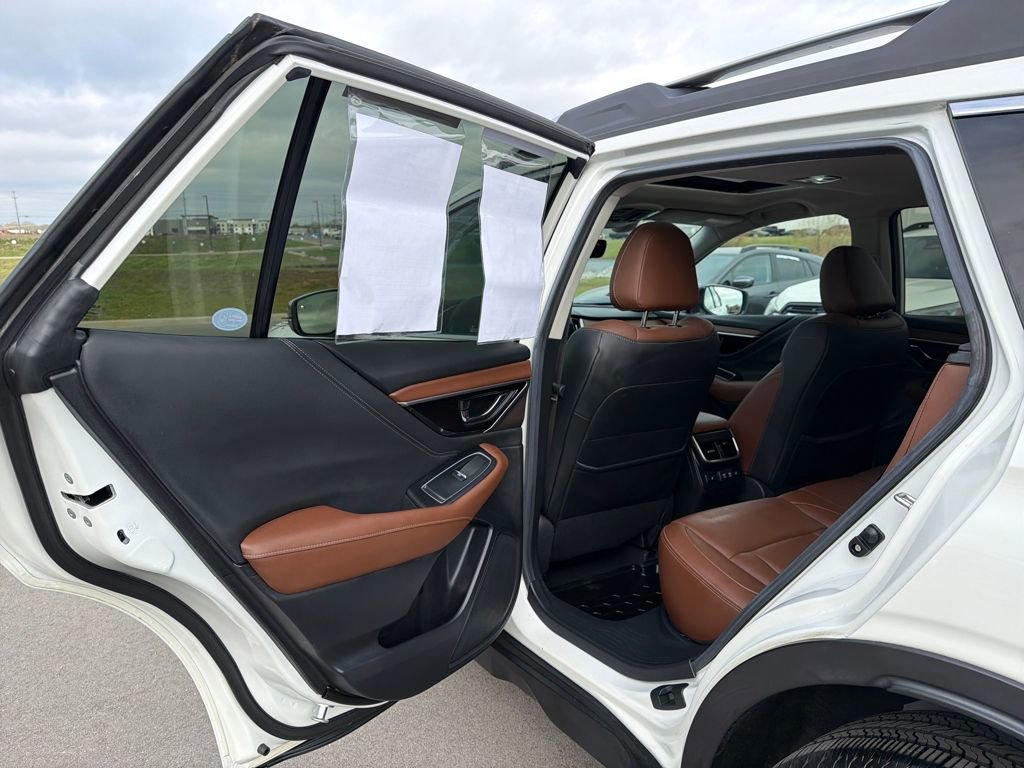 Used 2020 Subaru Outback Touring XT image 27